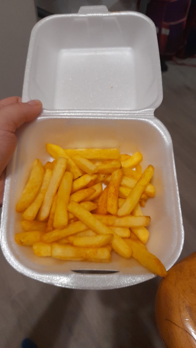 Baris Döner Pizzahaus & Louge-9